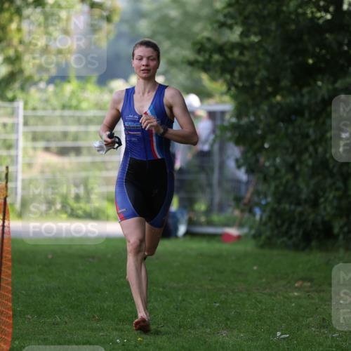 15.06.2025 - 7 Türme Triathlon Michael Strokosch http://msf.ph/oto/7928436 15.06.2025 09:17:33 Schwimmen 11, 12, 13, 14, 103 meine-sportfotos.de