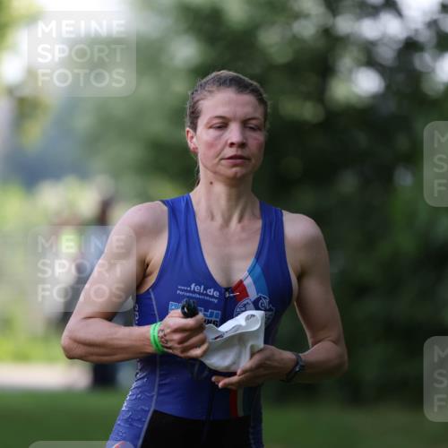 15.06.2025 - 7 Türme Triathlon Michael Strokosch http://msf.ph/oto/7928443 15.06.2025 09:17:36 Schwimmen 11, 12, 13, 14, 103 meine-sportfotos.de