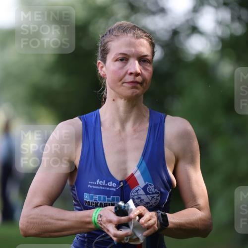 15.06.2025 - 7 Türme Triathlon Michael Strokosch http://msf.ph/oto/7928444 15.06.2025 09:17:36 Schwimmen 11, 12, 13, 14, 103 meine-sportfotos.de