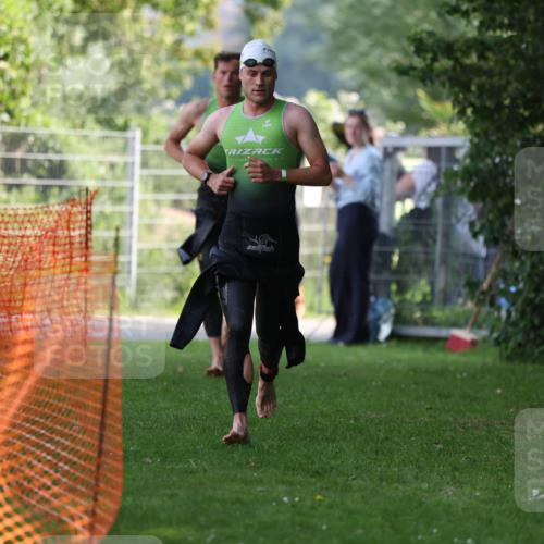 15.06.2025 - 7 Türme Triathlon Michael Strokosch http://msf.ph/oto/7928445 15.06.2025 09:17:40 Schwimmen 11, 12, 13, 14, 103 meine-sportfotos.de