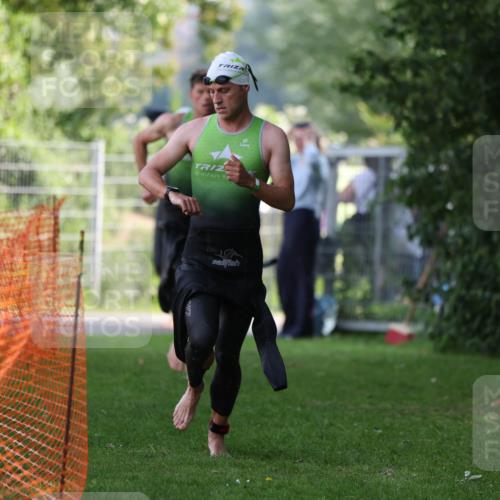 15.06.2025 - 7 Türme Triathlon Michael Strokosch http://msf.ph/oto/7928447 15.06.2025 09:17:40 Schwimmen 11, 12, 13, 14, 103 meine-sportfotos.de