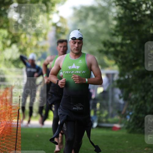15.06.2025 - 7 Türme Triathlon Michael Strokosch http://msf.ph/oto/7928450 15.06.2025 09:17:41 Schwimmen 11, 12, 13, 14, 103 meine-sportfotos.de
