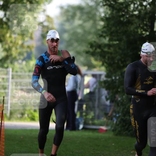 15.06.2025 - 7 Türme Triathlon Michael Strokosch http://msf.ph/oto/7928464 15.06.2025 09:17:45 Schwimmen 11, 12, 13, 14 meine-sportfotos.de