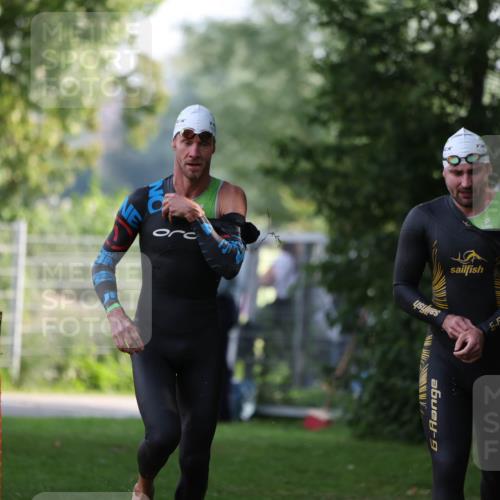 15.06.2025 - 7 Türme Triathlon Michael Strokosch http://msf.ph/oto/7928465 15.06.2025 09:17:46 Schwimmen 11, 12, 13, 14 meine-sportfotos.de