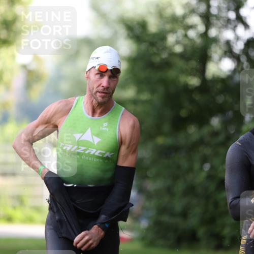 15.06.2025 - 7 Türme Triathlon Michael Strokosch http://msf.ph/oto/7928468 15.06.2025 09:17:47 Schwimmen 11, 12, 13, 14 meine-sportfotos.de