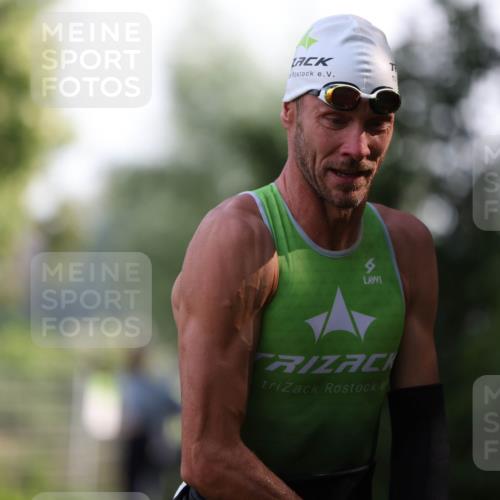 15.06.2025 - 7 Türme Triathlon Michael Strokosch http://msf.ph/oto/7928473 15.06.2025 09:17:48 Schwimmen 11, 12, 13, 14 meine-sportfotos.de