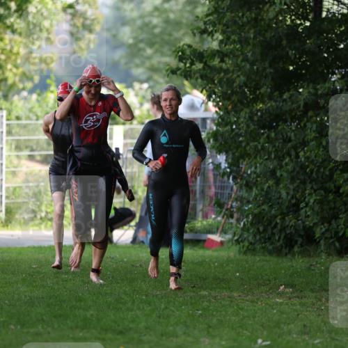 15.06.2025 - 7 Türme Triathlon Michael Strokosch http://msf.ph/oto/7928497 15.06.2025 09:19:19 Schwimmen 27, 30, 89, 90, 91 meine-sportfotos.de