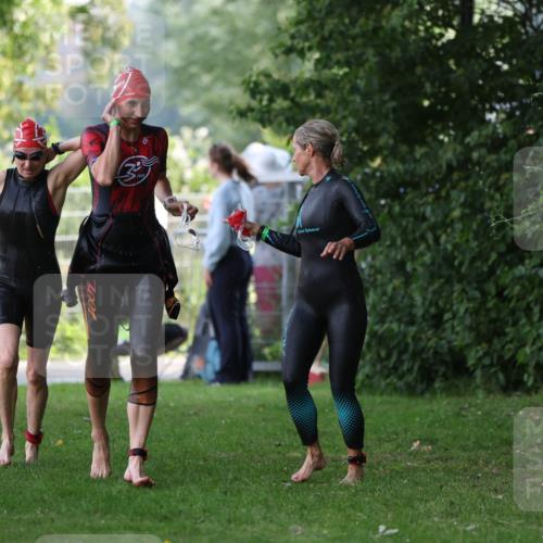 15.06.2025 - 7 Türme Triathlon Michael Strokosch http://msf.ph/oto/7928502 15.06.2025 09:19:20 Schwimmen 27, 30, 89, 90, 91 meine-sportfotos.de