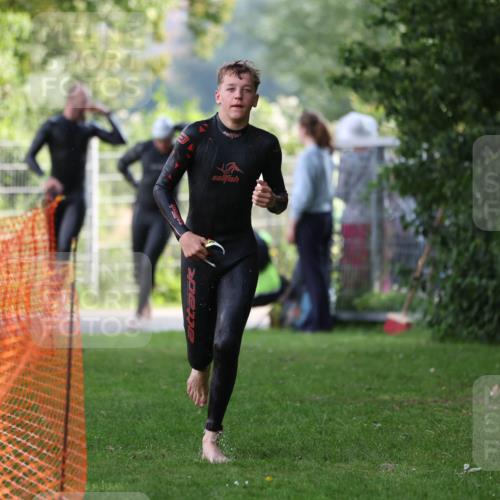 15.06.2025 - 7 Türme Triathlon Michael Strokosch http://msf.ph/oto/7928550 15.06.2025 09:19:51 Schwimmen 26, 28, 31, 32, 33, 34, 35 meine-sportfotos.de