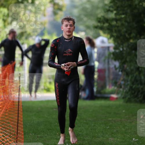 15.06.2025 - 7 Türme Triathlon Michael Strokosch http://msf.ph/oto/7928552 15.06.2025 09:19:52 Schwimmen 26, 28, 31, 32, 33, 34, 35, 74 meine-sportfotos.de