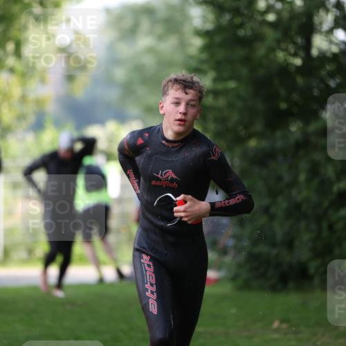 15.06.2025 - 7 Türme Triathlon Michael Strokosch http://msf.ph/oto/7928556 15.06.2025 09:19:52 Schwimmen 26, 28, 31, 32, 33, 34, 35, 74 meine-sportfotos.de