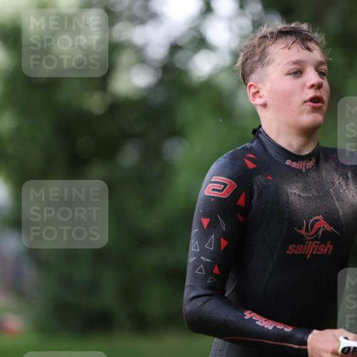 15.06.2025 - 7 Türme Triathlon Michael Strokosch http://msf.ph/oto/7928563 15.06.2025 09:19:54 Schwimmen 26, 28, 31, 32, 33, 34, 35, 74 meine-sportfotos.de
