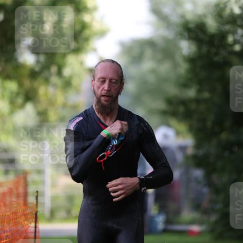 15.06.2025 - 7 Türme Triathlon Michael Strokosch http://msf.ph/oto/7928572 15.06.2025 09:19:57 Schwimmen 26, 28, 31, 32, 33, 34, 35, 74 meine-sportfotos.de