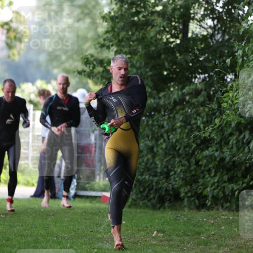 15.06.2025 - 7 Türme Triathlon Michael Strokosch http://msf.ph/oto/7928580 15.06.2025 09:20:05 Schwimmen 28, 32, 33, 34, 35, 74 meine-sportfotos.de