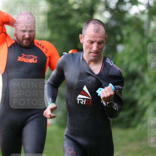 15.06.2025 - 7 Türme Triathlon Michael Strokosch http://msf.ph/oto/7928597 15.06.2025 09:20:11 Schwimmen 29, 32, 34, 35, 74, 80 meine-sportfotos.de
