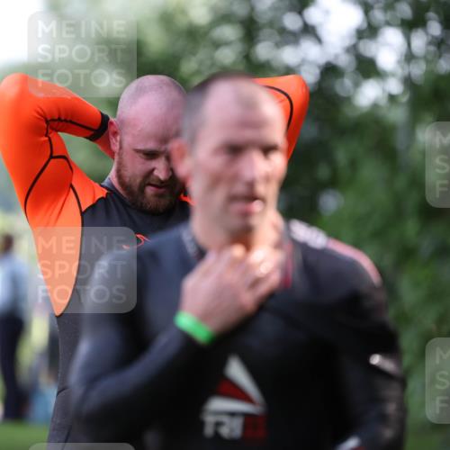 15.06.2025 - 7 Türme Triathlon Michael Strokosch http://msf.ph/oto/7928598 15.06.2025 09:20:11 Schwimmen 29, 32, 34, 35, 74, 80 meine-sportfotos.de