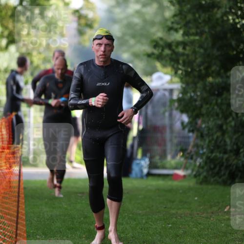 15.06.2025 - 7 Türme Triathlon Michael Strokosch http://msf.ph/oto/7928605 15.06.2025 09:20:22 Schwimmen 29, 71, 72, 73, 74, 75, 76, 80, 96 meine-sportfotos.de