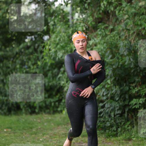 15.06.2025 - 7 Türme Triathlon Michael Strokosch http://msf.ph/oto/7928630 15.06.2025 09:20:31 Schwimmen 29, 71, 72, 73, 75, 76, 80, 85, 87, 88, 96 meine-sportfotos.de