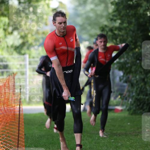 15.06.2025 - 7 Türme Triathlon Michael Strokosch http://msf.ph/oto/7928636 15.06.2025 09:20:34 Schwimmen 29, 71, 72, 73, 75, 76, 78, 80, 85, 87, 88, 96 meine-sportfotos.de