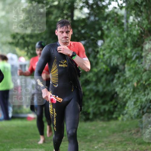 15.06.2025 - 7 Türme Triathlon Michael Strokosch http://msf.ph/oto/7928642 15.06.2025 09:20:36 Schwimmen 29, 71, 72, 73, 75, 76, 78, 80, 85, 87, 88, 96 meine-sportfotos.de