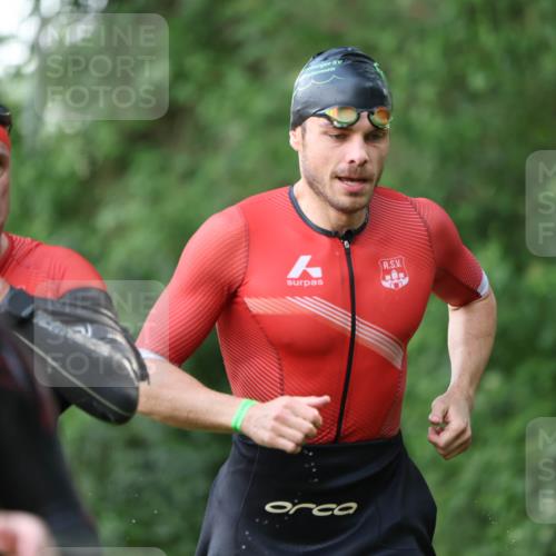 15.06.2025 - 7 Türme Triathlon Michael Strokosch http://msf.ph/oto/7928651 15.06.2025 09:20:41 Schwimmen 71, 72, 73, 75, 76, 78, 85, 87, 88, 96 meine-sportfotos.de