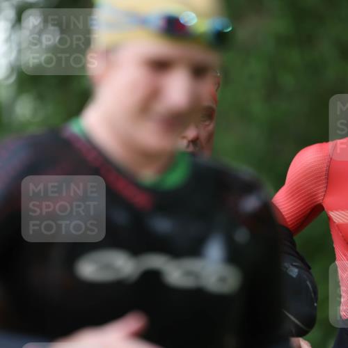 15.06.2025 - 7 Türme Triathlon Michael Strokosch http://msf.ph/oto/7928653 15.06.2025 09:20:41 Schwimmen 71, 72, 73, 75, 76, 78, 85, 87, 88, 96 meine-sportfotos.de