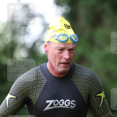 15.06.2025 - 7 Türme Triathlon Michael Strokosch http://msf.ph/oto/7928677 15.06.2025 09:20:51 Schwimmen 78, 85, 87, 88, 109, 110, 111, 112 meine-sportfotos.de