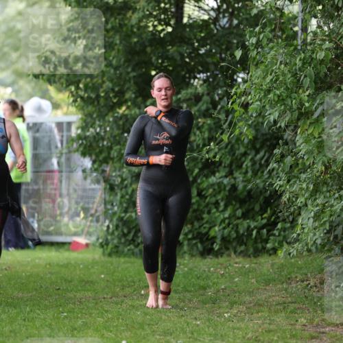 15.06.2025 - 7 Türme Triathlon Michael Strokosch http://msf.ph/oto/7928678 15.06.2025 09:21:06 Schwimmen 109, 110, 111, 112, 121, 122, 123, 124 meine-sportfotos.de