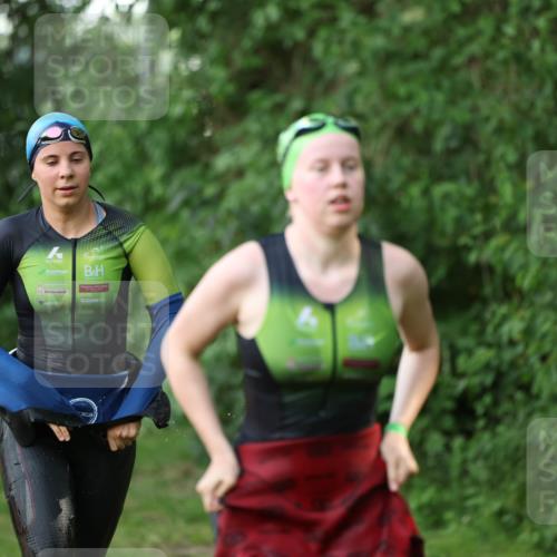 15.06.2025 - 7 Türme Triathlon Michael Strokosch http://msf.ph/oto/7928698 15.06.2025 09:21:14 Schwimmen 109, 110, 111, 112, 121, 122, 123, 124 meine-sportfotos.de