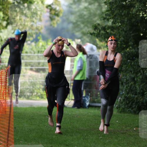 15.06.2025 - 7 Türme Triathlon Michael Strokosch http://msf.ph/oto/7928717 15.06.2025 09:21:39 Schwimmen 6, 7, 61, 65, 93, 94, 95 meine-sportfotos.de