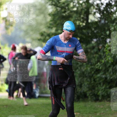 15.06.2025 - 7 Türme Triathlon Michael Strokosch http://msf.ph/oto/7928735 15.06.2025 09:21:50 Schwimmen 6, 7, 36, 61, 63, 65, 93, 95, 117, 118, 119 meine-sportfotos.de