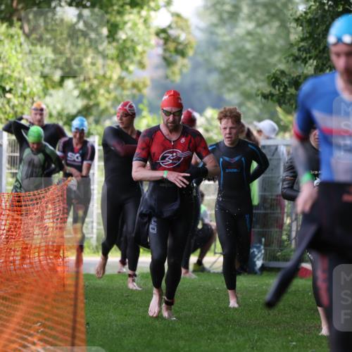 15.06.2025 - 7 Türme Triathlon Michael Strokosch http://msf.ph/oto/7928738 15.06.2025 09:21:51 Schwimmen 6, 7, 36, 61, 63, 65, 117, 118, 119 meine-sportfotos.de