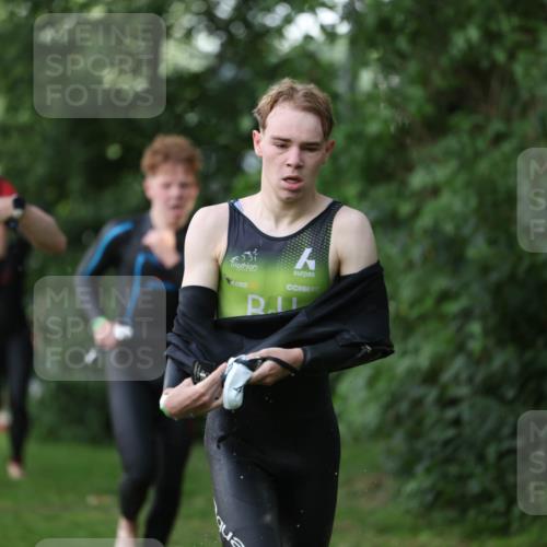 15.06.2025 - 7 Türme Triathlon Michael Strokosch http://msf.ph/oto/7928741 15.06.2025 09:21:54 Schwimmen 6, 7, 9, 36, 61, 63, 65, 117, 118, 119 meine-sportfotos.de