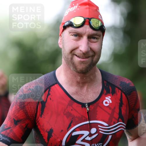 15.06.2025 - 7 Türme Triathlon Michael Strokosch http://msf.ph/oto/7928749 15.06.2025 09:21:57 Schwimmen 6, 7, 9, 36, 61, 62, 63, 65, 117, 118, 119 meine-sportfotos.de