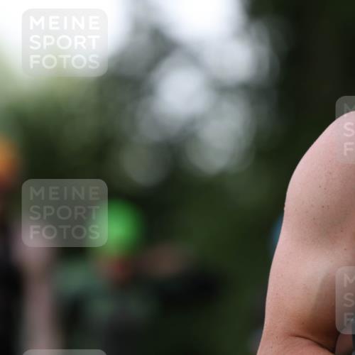 15.06.2025 - 7 Türme Triathlon Michael Strokosch http://msf.ph/oto/7928751 15.06.2025 09:21:59 Schwimmen 6, 7, 9, 36, 61, 62, 63, 65, 117, 118, 119 meine-sportfotos.de