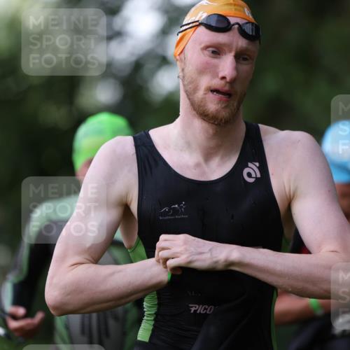 15.06.2025 - 7 Türme Triathlon Michael Strokosch http://msf.ph/oto/7928754 15.06.2025 09:22:00 Schwimmen 6, 7, 9, 36, 61, 62, 63, 65, 117, 118, 119 meine-sportfotos.de