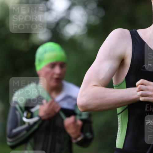 15.06.2025 - 7 Türme Triathlon Michael Strokosch http://msf.ph/oto/7928755 15.06.2025 09:22:00 Schwimmen 6, 7, 9, 36, 61, 62, 63, 65, 117, 118, 119 meine-sportfotos.de