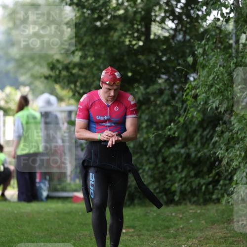 15.06.2025 - 7 Türme Triathlon Michael Strokosch http://msf.ph/oto/7928760 15.06.2025 09:22:02 Schwimmen 6, 7, 9, 36, 61, 62, 63, 65, 117, 118, 119 meine-sportfotos.de