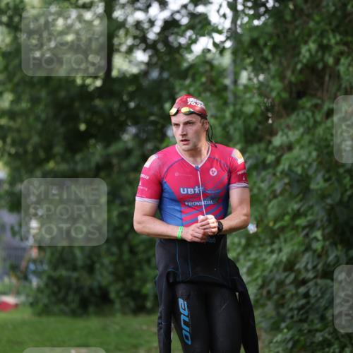 15.06.2025 - 7 Türme Triathlon Michael Strokosch http://msf.ph/oto/7928764 15.06.2025 09:22:04 Schwimmen 6, 7, 9, 36, 38, 62, 63, 65, 117, 118, 119 meine-sportfotos.de