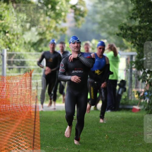 15.06.2025 - 7 Türme Triathlon Michael Strokosch http://msf.ph/oto/7928828 15.06.2025 09:23:39 Schwimmen 18, 46, 47, 48, 49 meine-sportfotos.de