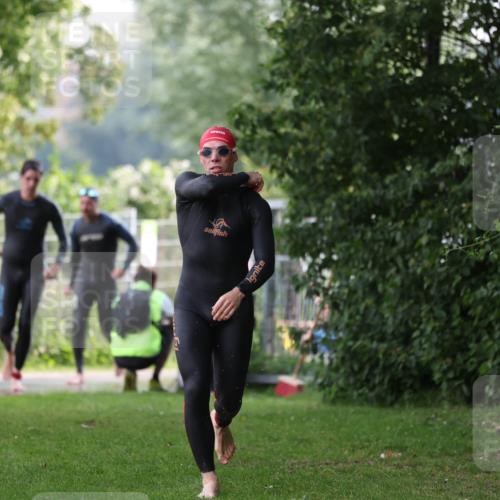15.06.2025 - 7 Türme Triathlon Michael Strokosch http://msf.ph/oto/7928858 15.06.2025 09:24:09 Schwimmen 17, 20, 39, 40 meine-sportfotos.de