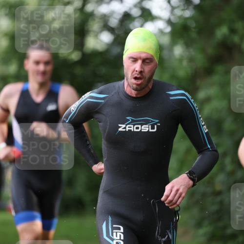 15.06.2025 - 7 Türme Triathlon Michael Strokosch http://msf.ph/oto/7928931 15.06.2025 09:25:28 Schwimmen 16, 56, 57, 58, 59, 60 meine-sportfotos.de