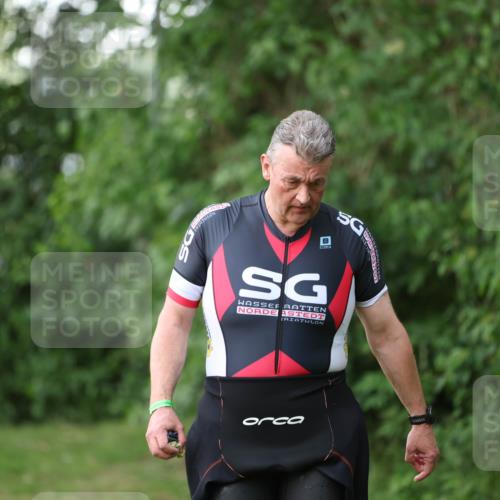 15.06.2025 - 7 Türme Triathlon Michael Strokosch http://msf.ph/oto/7928958 15.06.2025 09:25:39 Schwimmen 2, 16, 19, 56, 57, 58, 59, 60, 77 meine-sportfotos.de