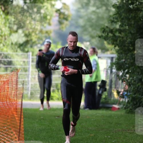 15.06.2025 - 7 Türme Triathlon Michael Strokosch http://msf.ph/oto/7928962 15.06.2025 09:25:50 Schwimmen 2, 16, 19, 41, 42, 44, 45, 77 meine-sportfotos.de