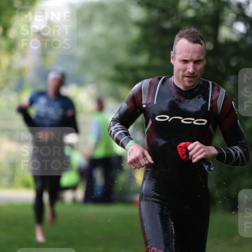 15.06.2025 - 7 Türme Triathlon Michael Strokosch http://msf.ph/oto/7928973 15.06.2025 09:25:53 Schwimmen 2, 4, 19, 41, 42, 44, 45, 77 meine-sportfotos.de