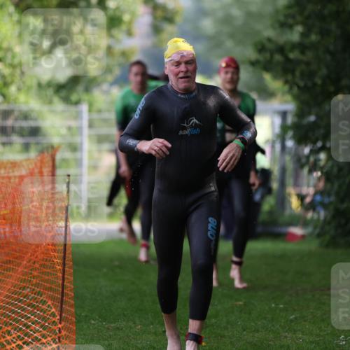 15.06.2025 - 7 Türme Triathlon Michael Strokosch http://msf.ph/oto/7928988 15.06.2025 09:26:04 Schwimmen 2, 4, 19, 41, 42, 44, 45, 66, 67, 68, 69, 70 meine-sportfotos.de