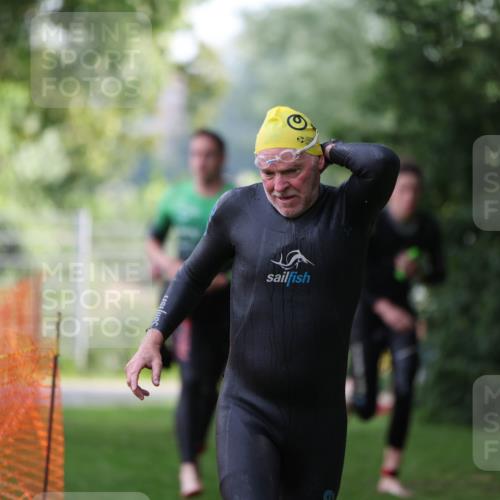 15.06.2025 - 7 Türme Triathlon Michael Strokosch http://msf.ph/oto/7928995 15.06.2025 09:26:06 Schwimmen 2, 4, 41, 42, 44, 45, 66, 67, 68, 69, 70 meine-sportfotos.de