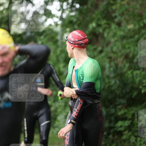 15.06.2025 - 7 Türme Triathlon Michael Strokosch http://msf.ph/oto/7928998 15.06.2025 09:26:07 Schwimmen 2, 4, 41, 42, 44, 45, 66, 67, 68, 69, 70 meine-sportfotos.de