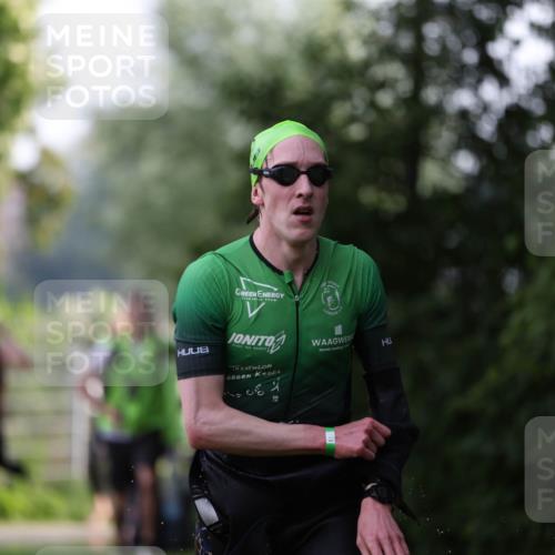 15.06.2025 - 7 Türme Triathlon Michael Strokosch http://msf.ph/oto/7929008 15.06.2025 09:26:10 Schwimmen 4, 41, 42, 44, 45, 66, 67, 68, 69, 70 meine-sportfotos.de