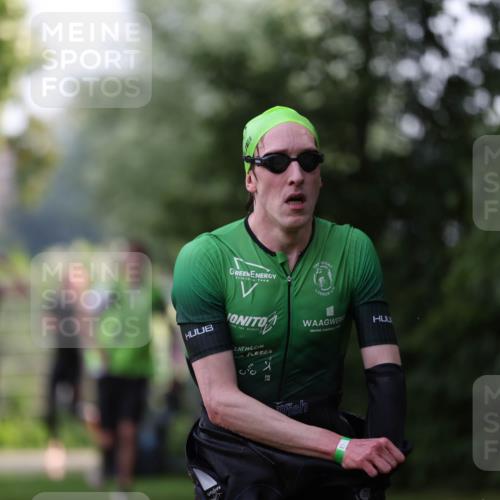 15.06.2025 - 7 Türme Triathlon Michael Strokosch http://msf.ph/oto/7929009 15.06.2025 09:26:10 Schwimmen 4, 41, 42, 44, 45, 66, 67, 68, 69, 70 meine-sportfotos.de